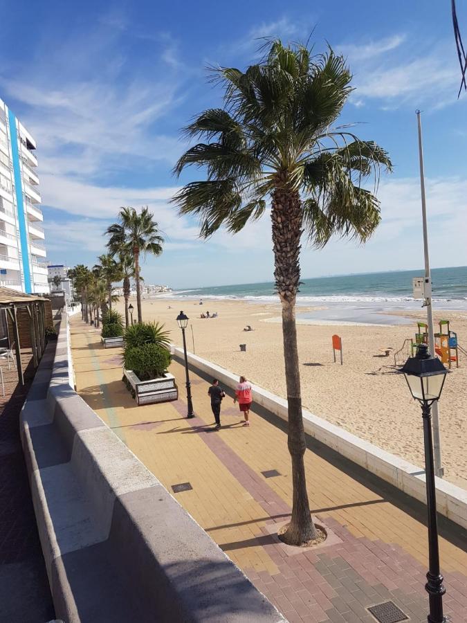 La Costilla Centro Y Playa Rota Luaran gambar